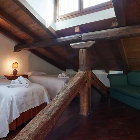 Attic City Center With Two Separate Apartmán