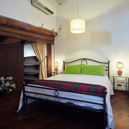 Apartment Attic City Center With Two Separate