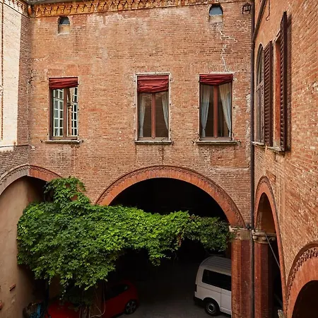 Attic City Center With Two Separate Bologna