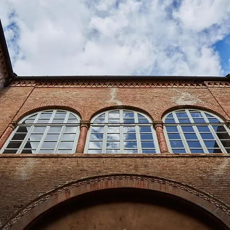 Attic City Center With Two Separate Apartment Bologna